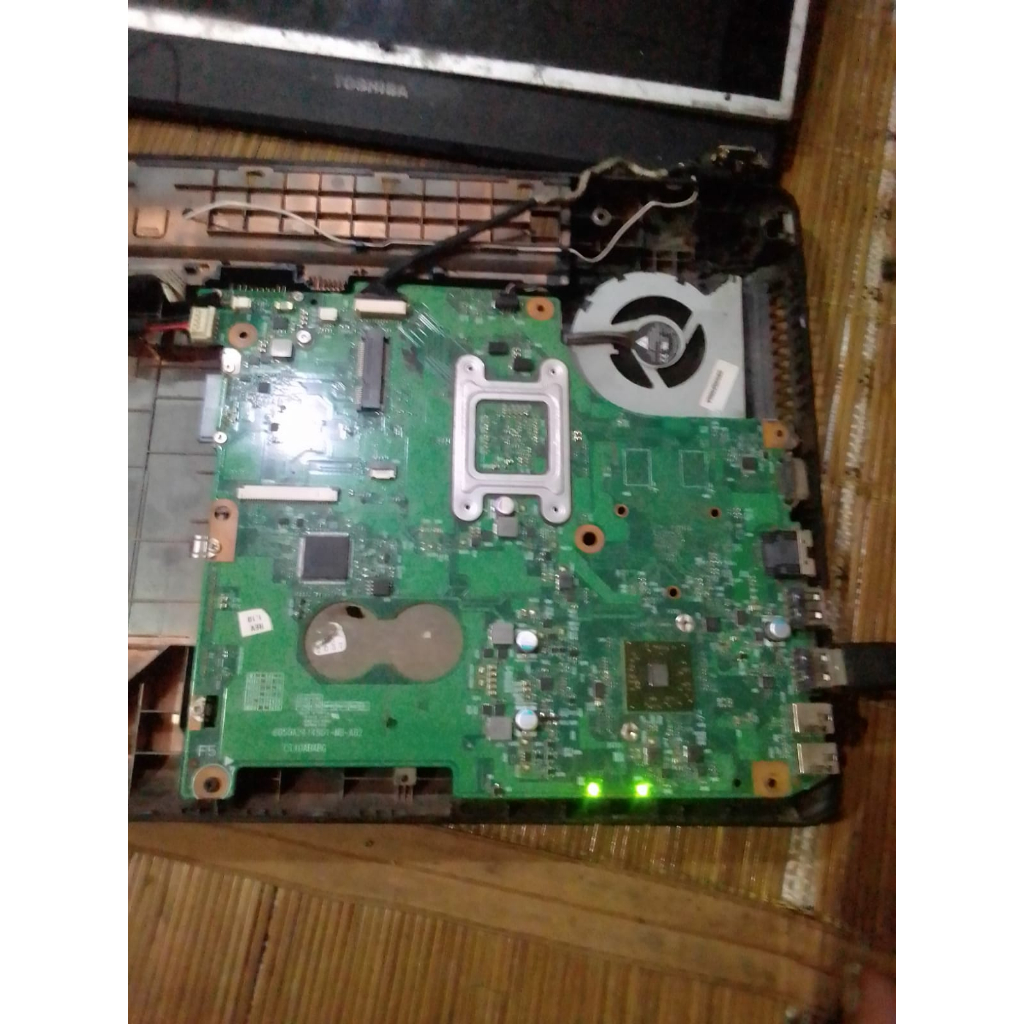 Motherboard Toshiba C640D Hidup No Display