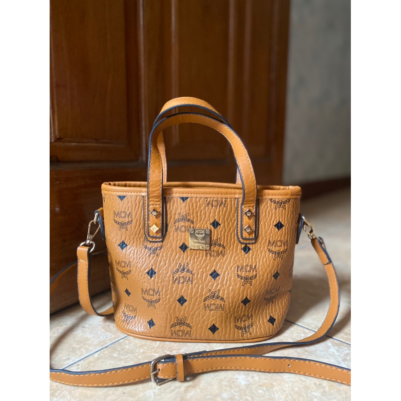Authentic MCM Sling Bag (Nego)