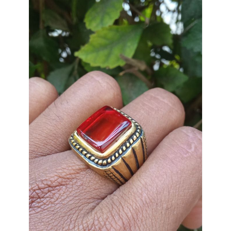 cincin akik batu merah Siem kotak / cincin akik batu Siem model kotak murah