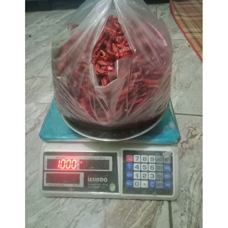 

Cabai Rawit Kering tanpa tangkai