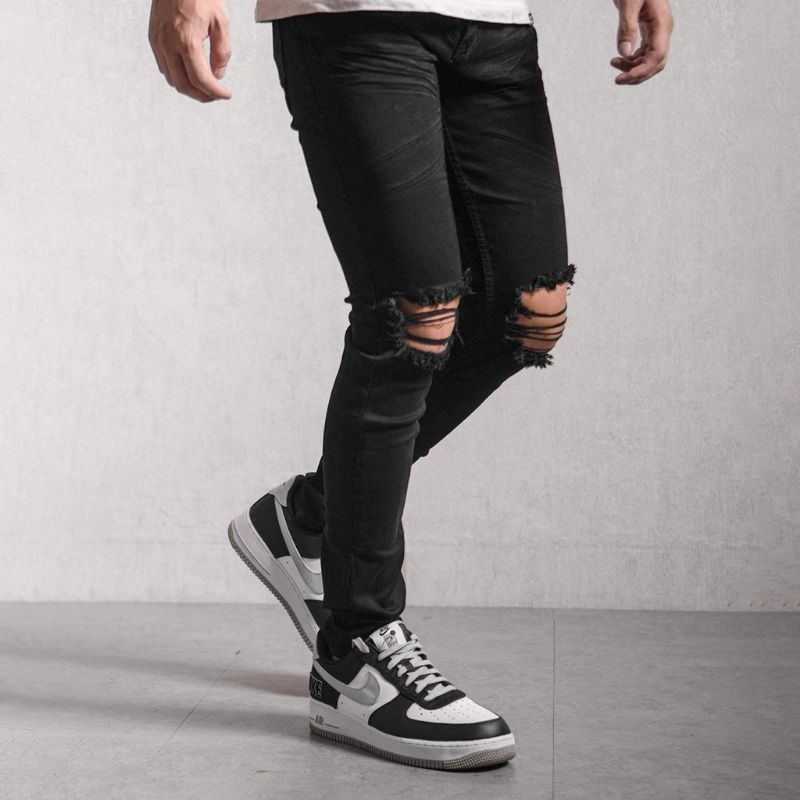 Celana Jeans Pria Sobek Hitam Pekat Full Denim Stretch