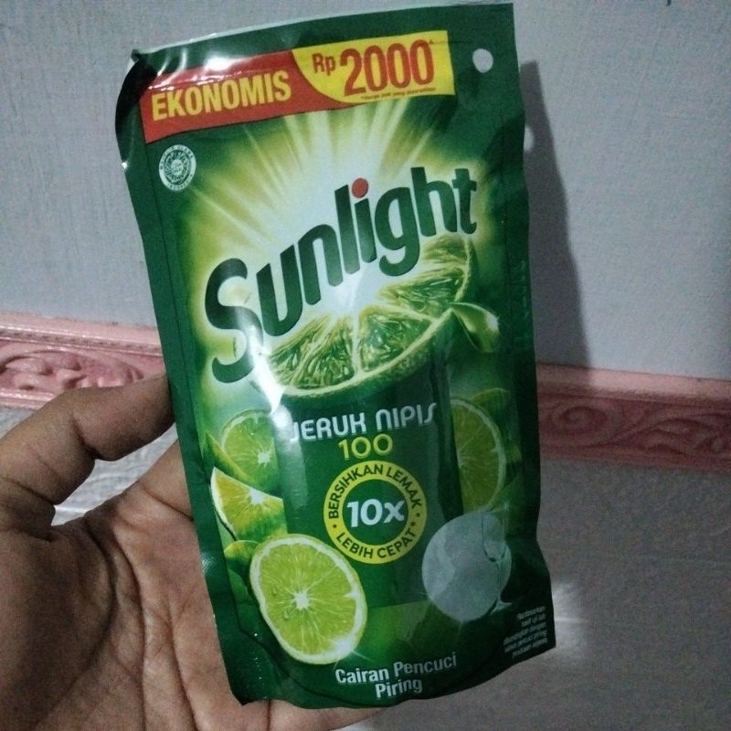 Sunlight sabun cuci piring 2000