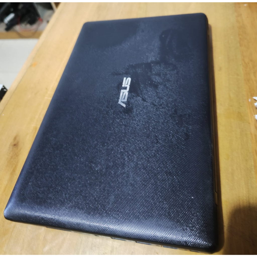 Kesing laptop seken Asus X200M