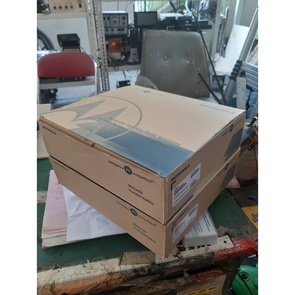 Ht Motorola CP 1660 Made in Philippines Kondisi baru   Frekuensi UHF 403Mhz-447 Mhz Motorola CP1660 