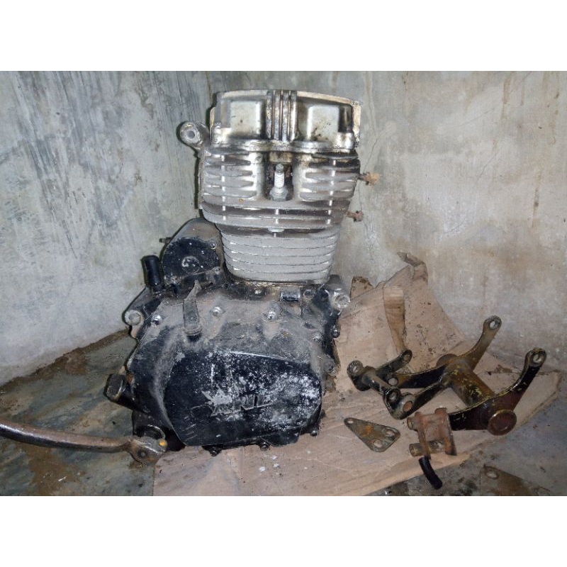 Mesin Motor Sanex QJ 150 Bahan Gelondongan Anggap mesin mati