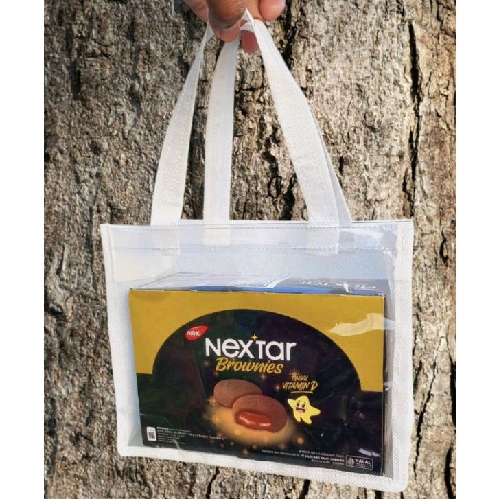 

Tas Kado Ulang Tahun (Ready Stok) HWRI P.20 L.10 T.20 Warna Putih