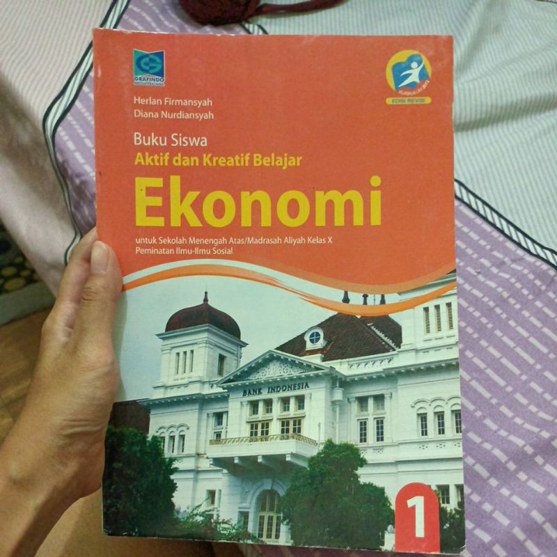 

BUKU EKONOMI KELAS 10 / X / 1 GRAFINDO K-13