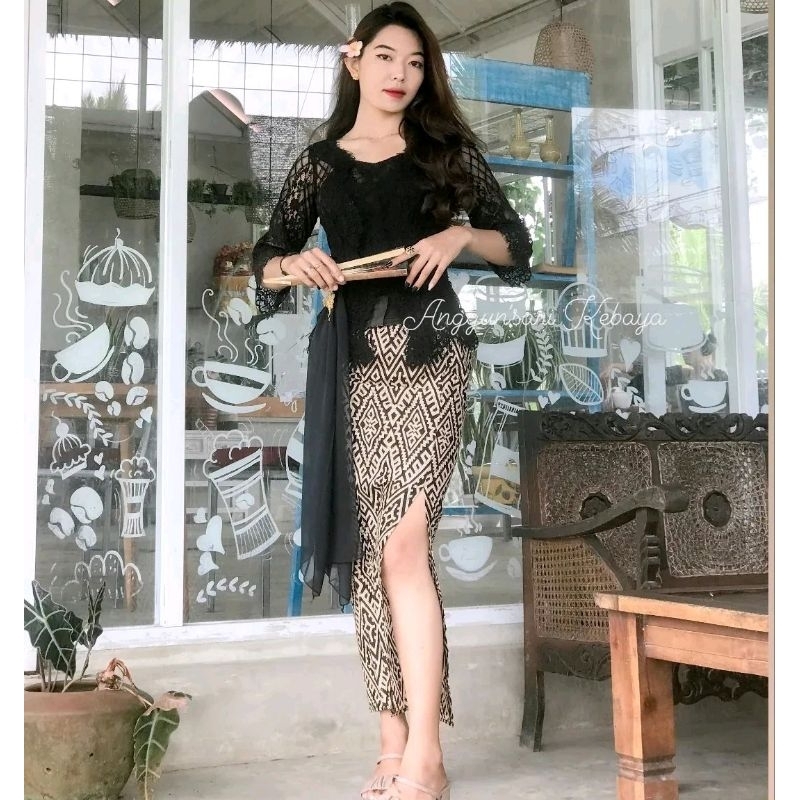 Kebaya Kutubaru / Kebaya Brokat Street / Kebaya Bali Modern / Kebaya Modifikasi / Kebaya Hitam