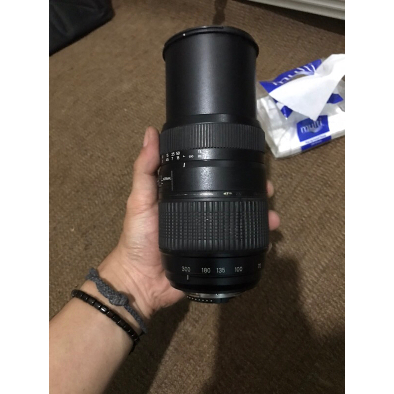 lensa tele tamron 70-300 mm for nikon