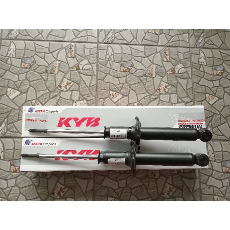 Shockbreaker Belakang Toyota Soluna/Starlet Kapsul Original KYB