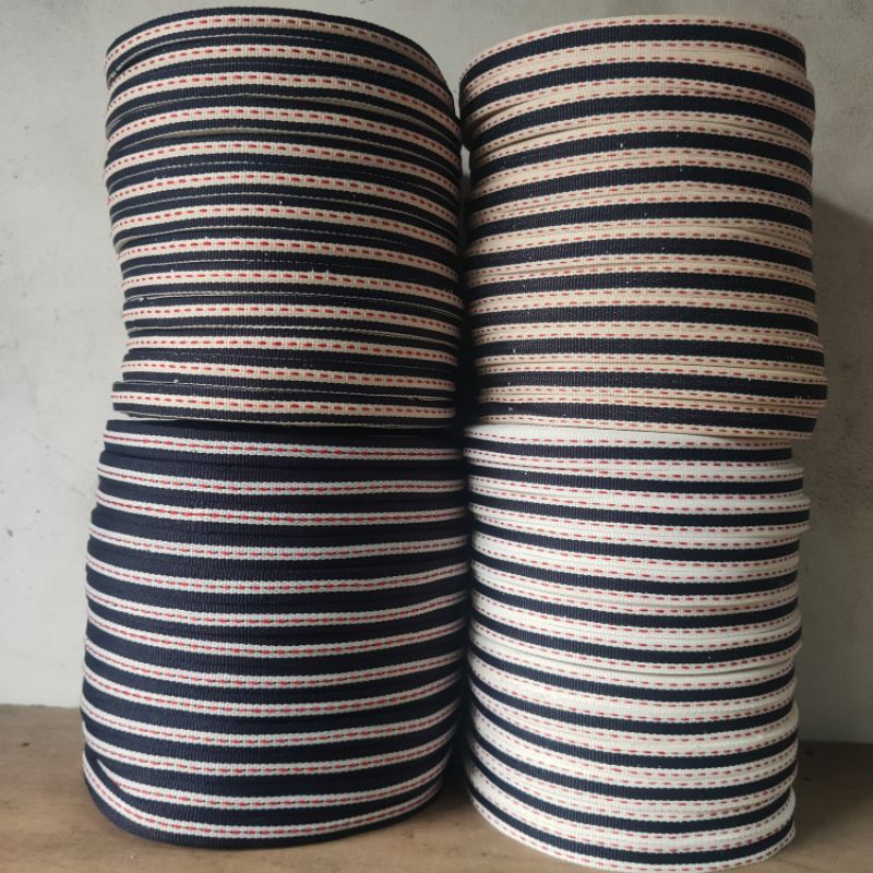 

Pita salur, pita motif, pita denim, pita jeans, pita levis, pita selvedge (per gulung)