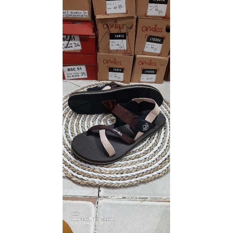 SandalGunungOmilesOri