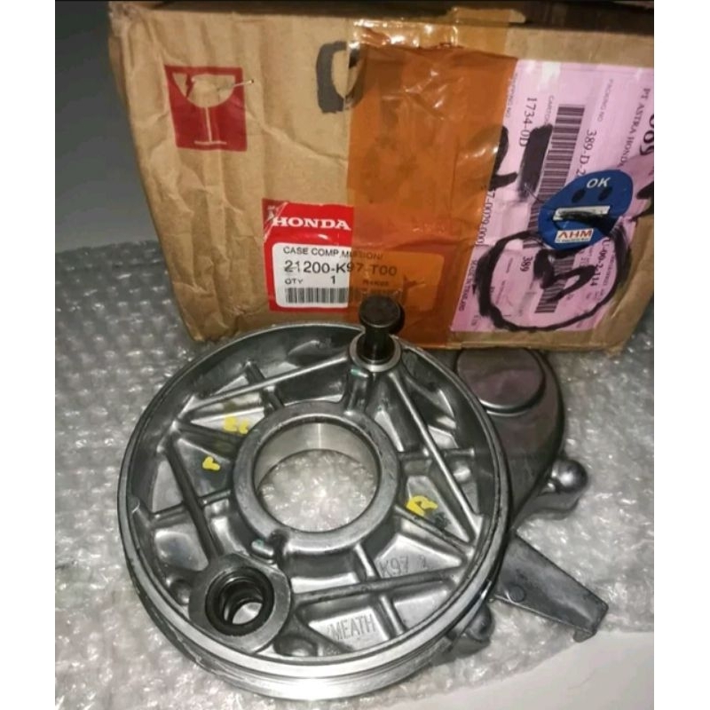 Case Comp Mission PCX150 Lokal Khusus Tromol 21200K97T00 Original