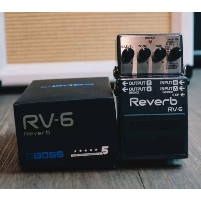 [Ready Stock] Pedal Efek Boss RV6 Digital Synth Processor Guitar Effects Pedal Rv-6  Digital Reverb