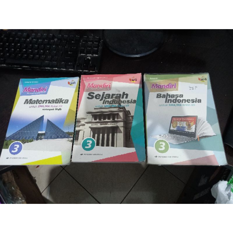 

mandiri matematika sejarah indonesia bahasa indo sma kelas 12 erlangga kurikulum 2013