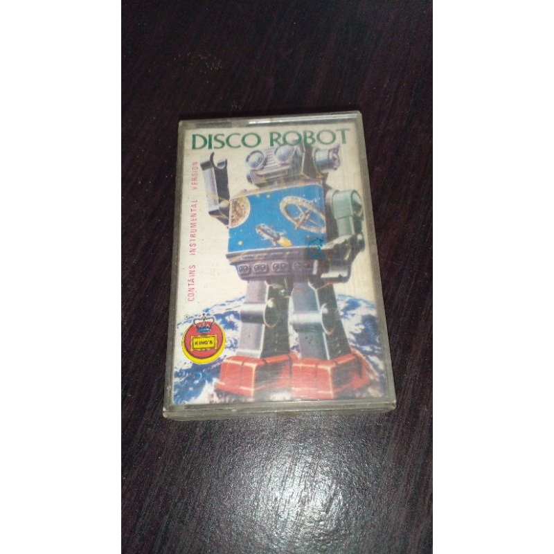 kaset pita disco robot