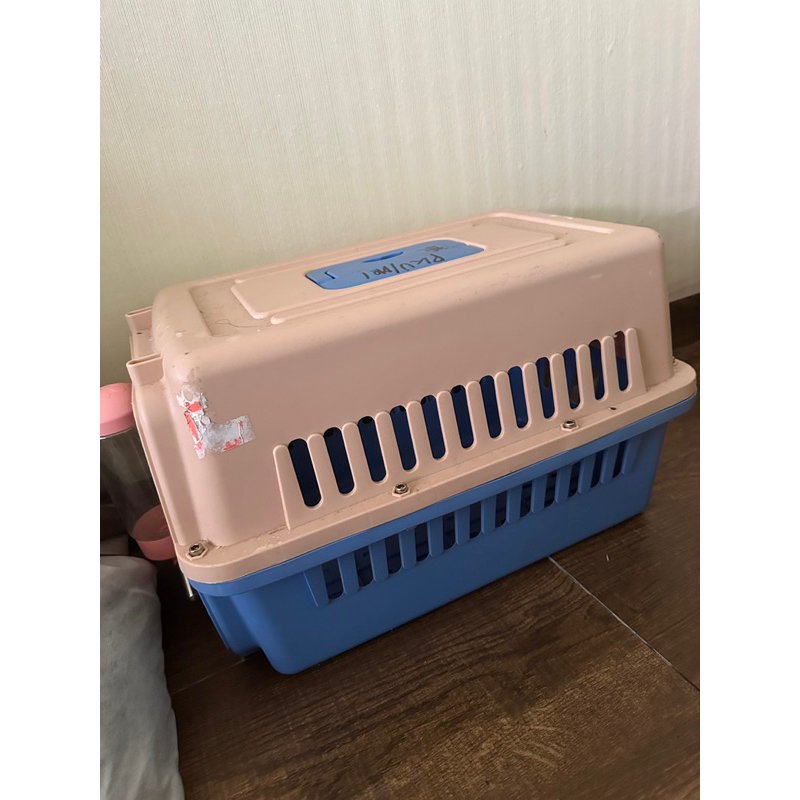 Pet Cargo Preloved + Botol Minum Panjang 41 x 31 Pekanbaru kandang Hewan Peliharaan Kucing Anjing Do