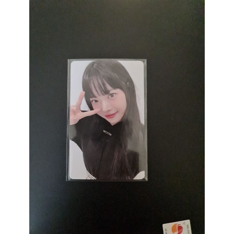PHOTOCARD POB LE SSERAFIM - Weverse Gift Photocard [Unforgiven] Eunchae