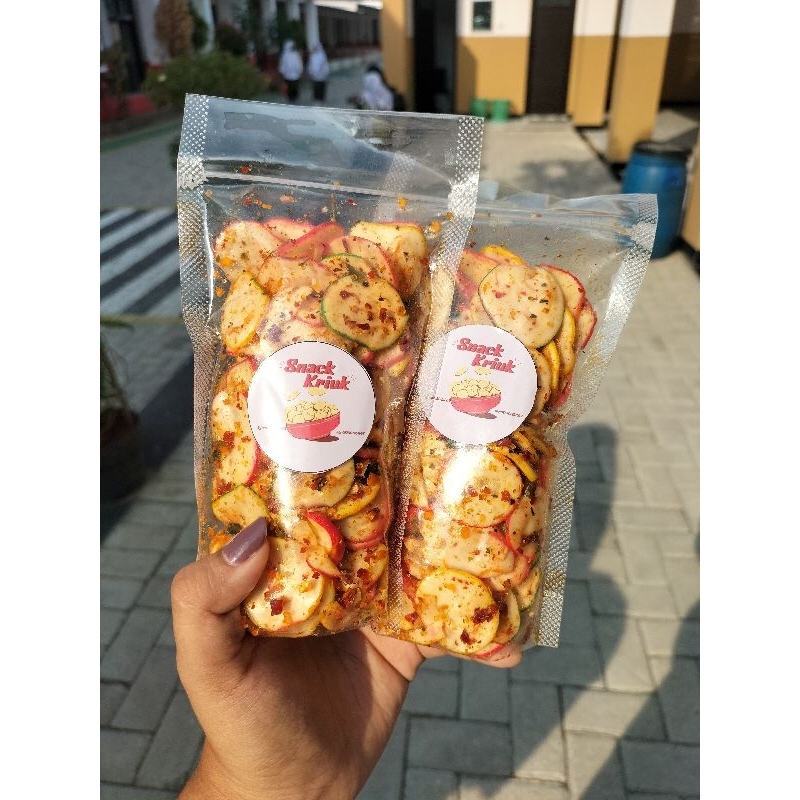 

cemilan pedas/sebring pedas 75gr.