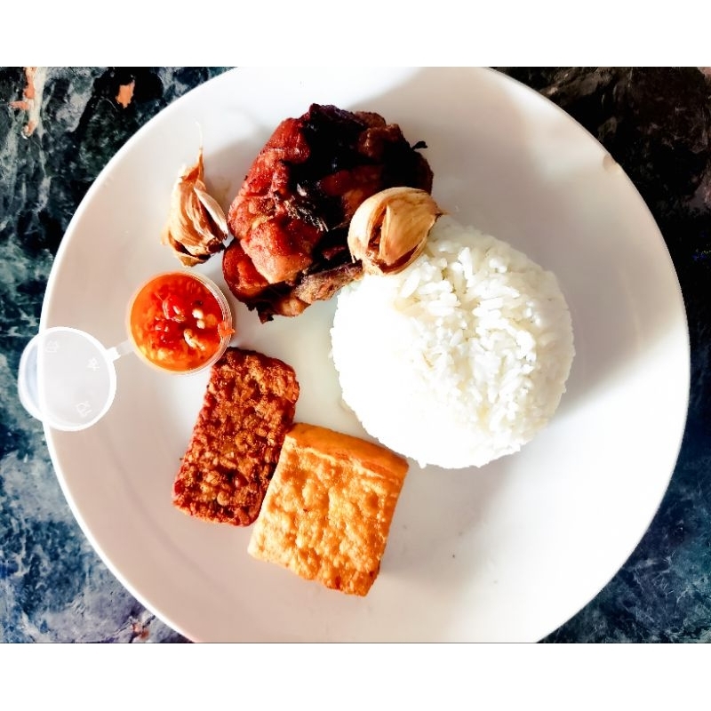 

NasiAyamgorengbawang