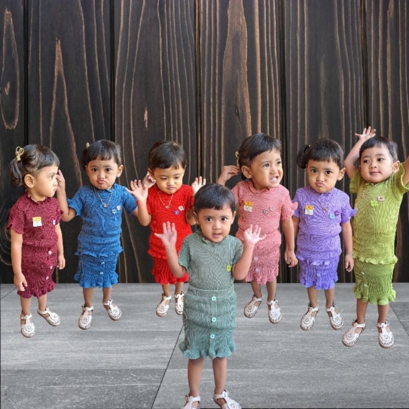 SETELAN BAJU RAJUT ROK ANAK 12 BULAN SAMPAI 3 TAHUN LANIKA KONVEKSI