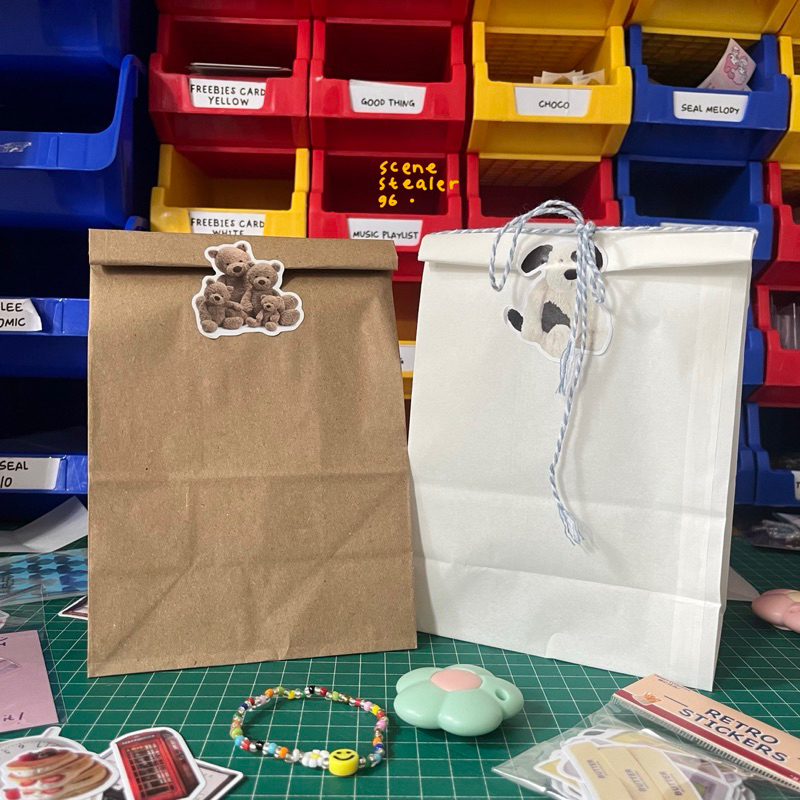 

PAPER BAG 23 x 13 x 8