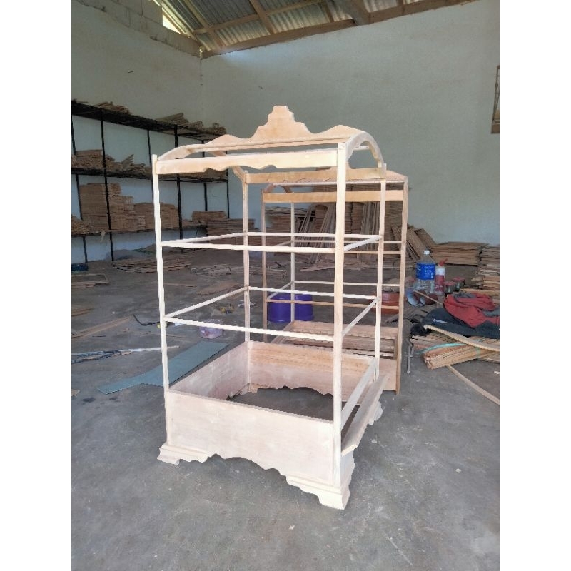 Sangkar diamon kosan ambrukan