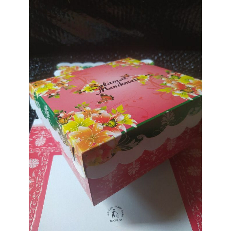 

DUS SNACK 17,8X17,8X8CM/DUS MAKANAN/KOTAK MAKANAN/DUS SNACK KATERING