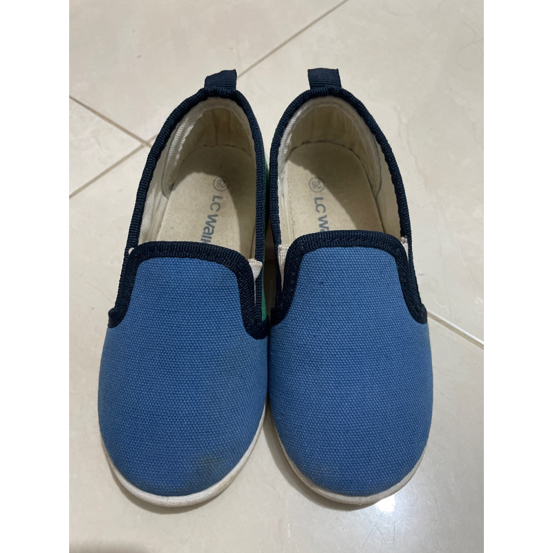 Preloved Branded Shoes LC Waikiki Sepatu Anak Slip On