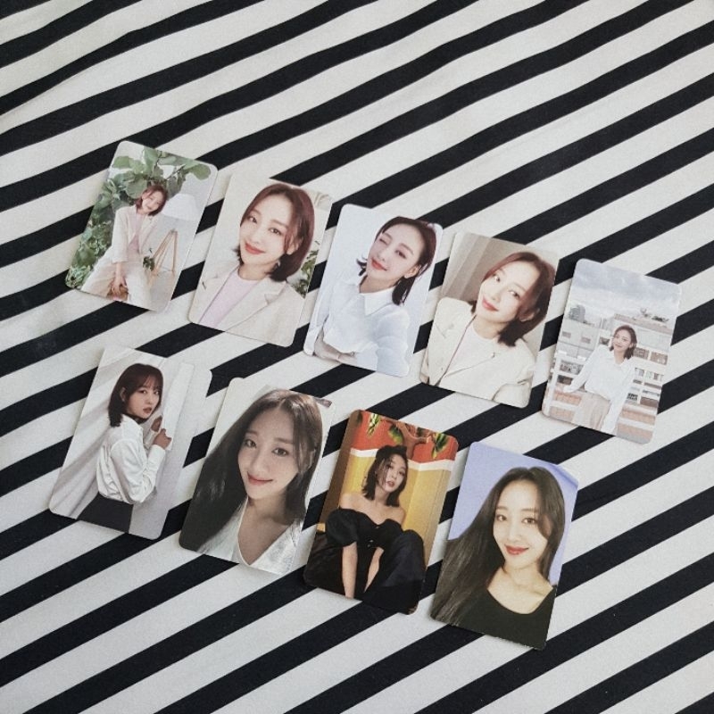 Photocard PC Kpop Yves LOONA