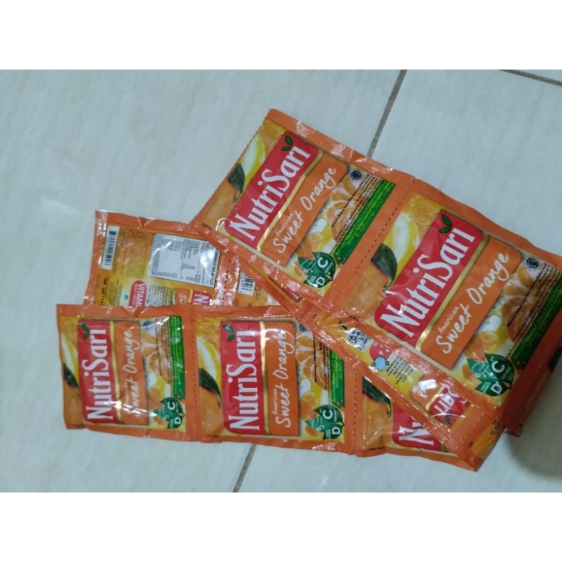 

Nutrisari Sweet Orange 1 renteng (10pcs)