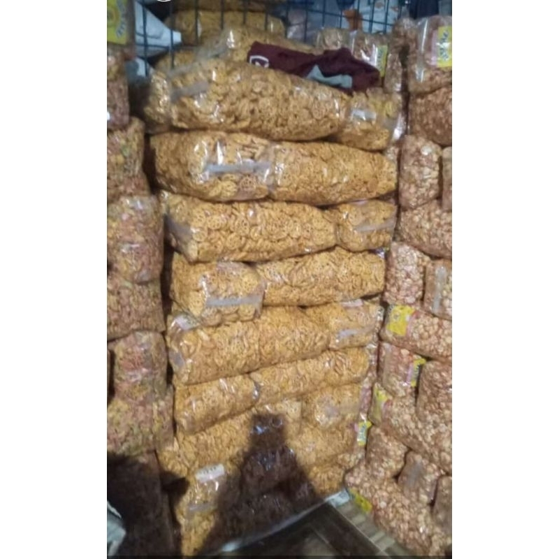 

kerupuk seblak mawar pedas 250gr