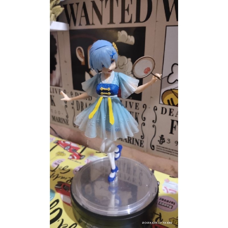 Figure Rem (box) plus nezuko