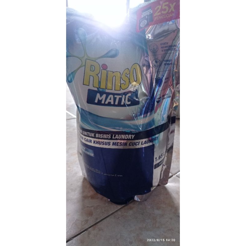 RINSO MATIC 1,65LITER (rinso besar)
