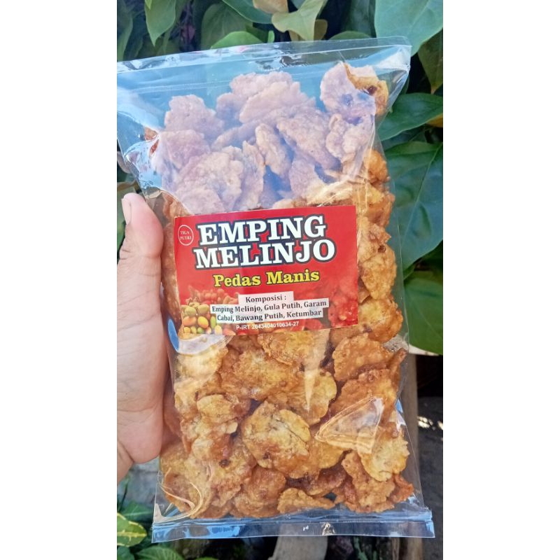 

emping mlinjo pedes manis berat 250gr