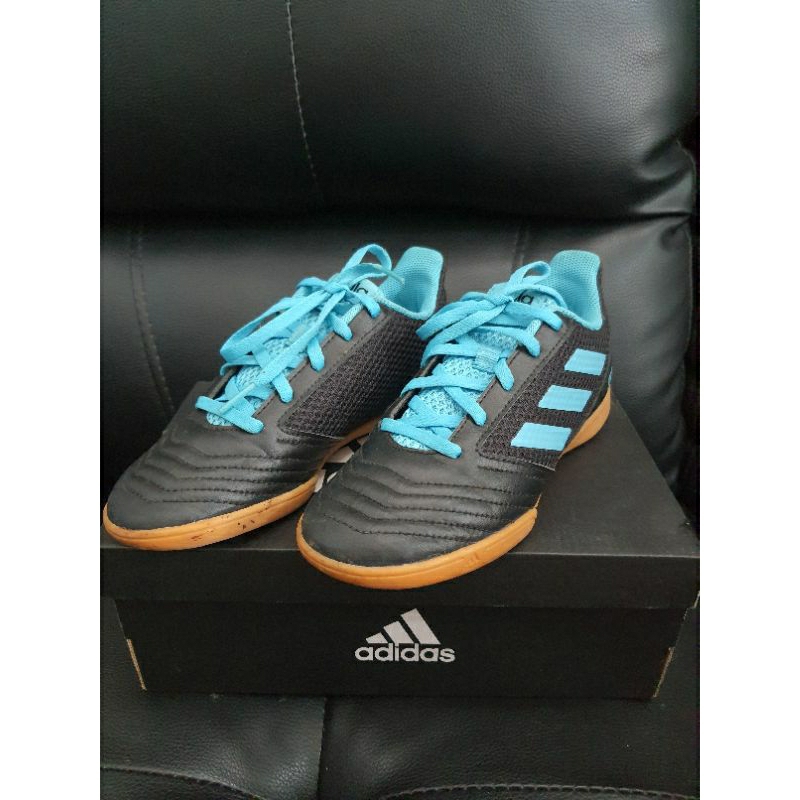 Preloved Adidas Predator sepatu sepak bola anak