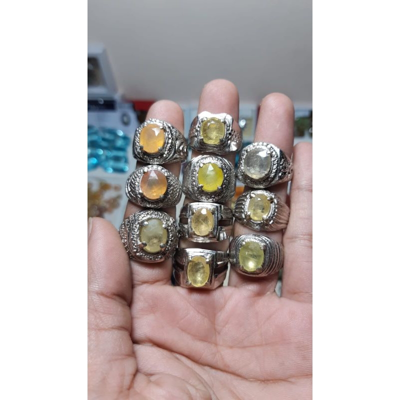 natural cincin yellow sapphire HQ