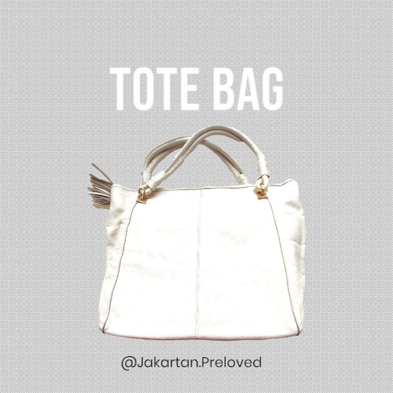 Preloved Tas Wanita Kulit Putih
