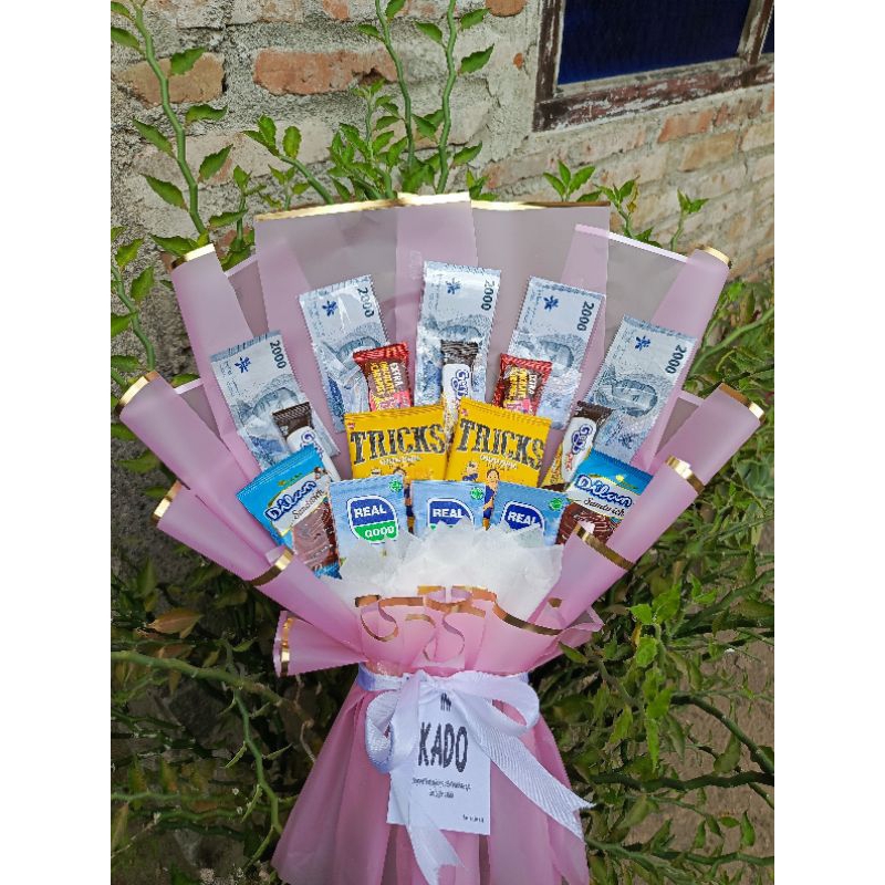 

Buket snack unik/Buket snack murah/Buket snack lezat/Snack hampers kreatif/Buket camilan istimewa/Paket snack pilihan/Buket snack personalized/Camilan dalam bentuk buket/Buket snack ultah/Snack buket spesial/SILAHKAN REQUEST