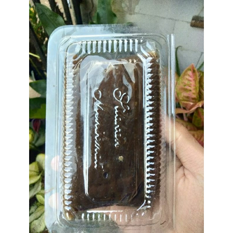 

Dodol Ketan Hitam Asli Bogor 200gram - Dodol Ibu Neneng