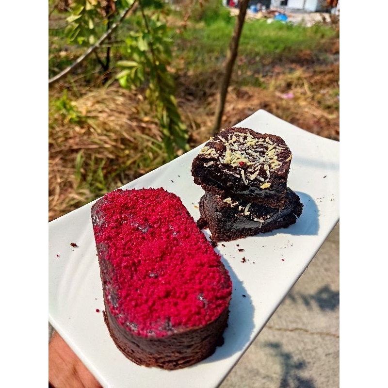 

MELDBROW Redvelvet