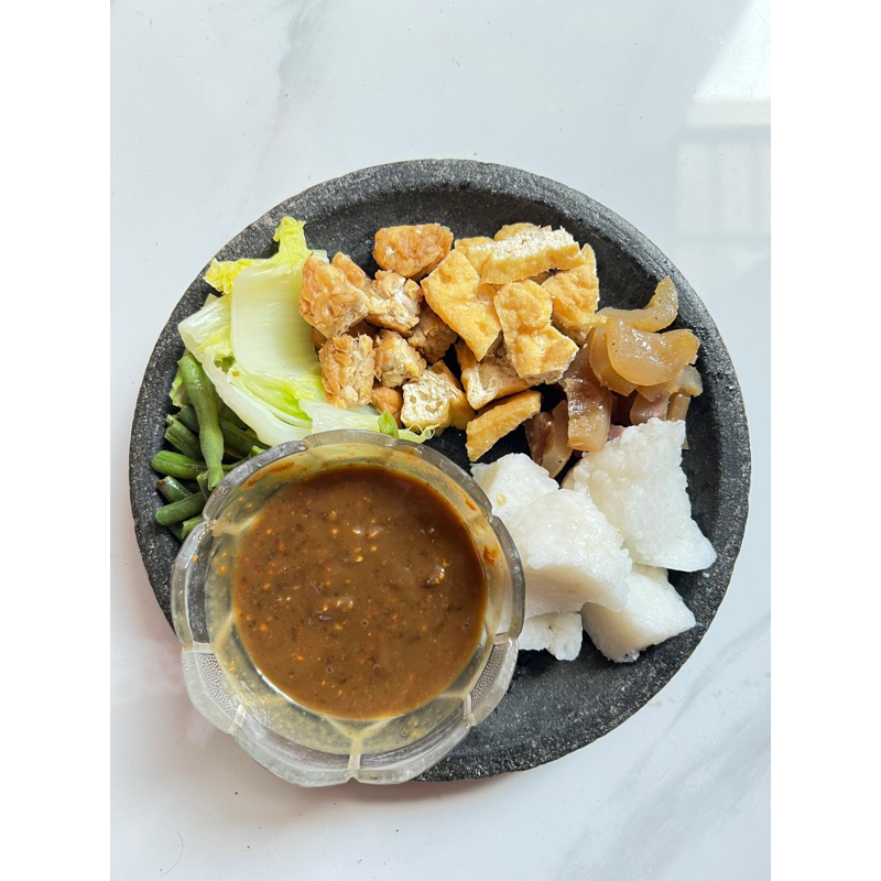 

Bumbu Rujak Cingur Uleg Instan Pakai petis khas Blitar Asin gurih manis