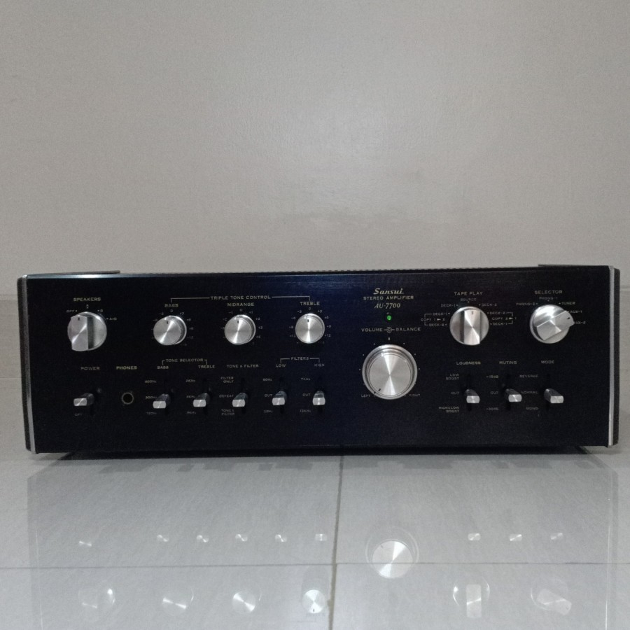 Amplifier sansui AU-7700 second / bekas