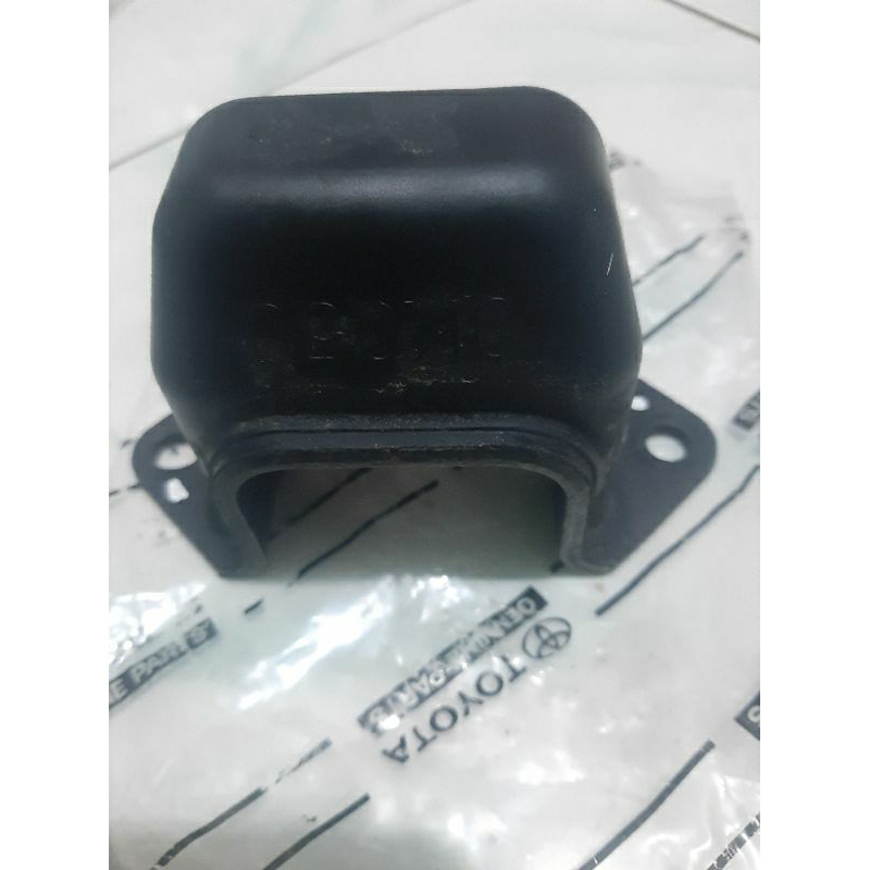 KARET STOPPER KARET BANTALAN PER BELAKANG TOYOTA FORTUNER ORIGINAL 48431-OK050