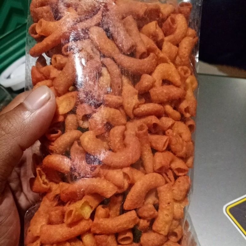 

Keripik makaroni