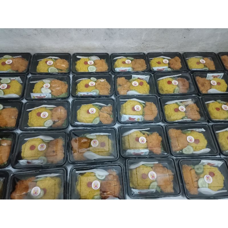 

Nasi kuning chicken katsu