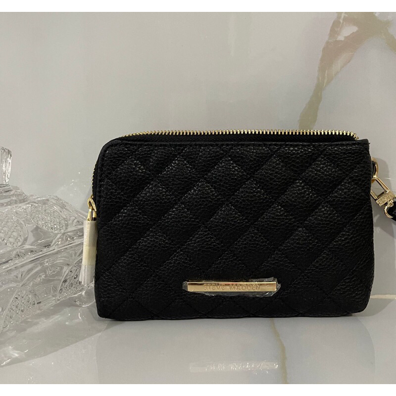 STEVE MADDEN WRISTLET WALLET