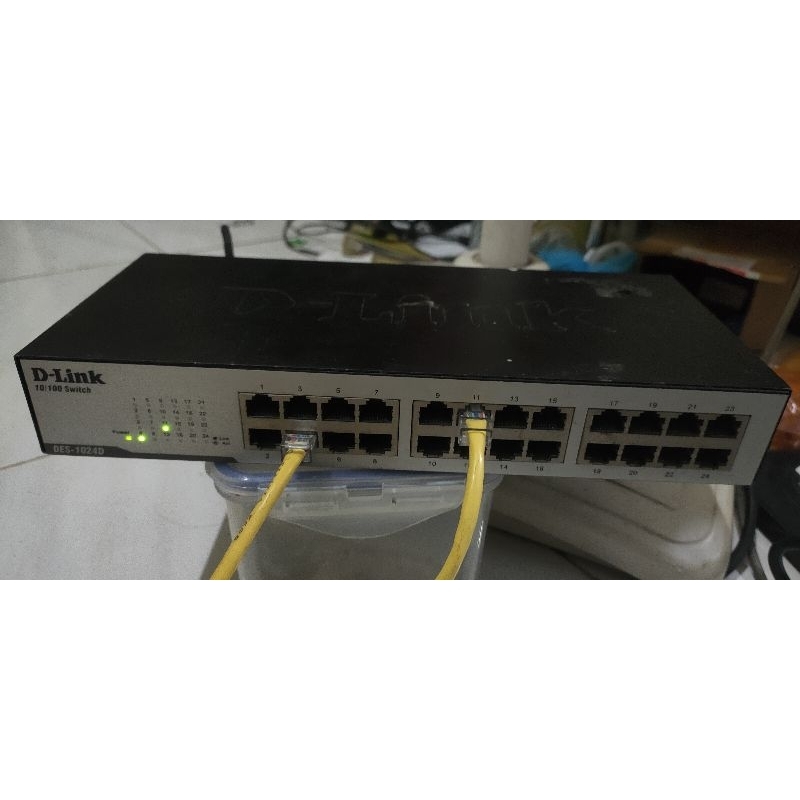D-LINK DES 1024