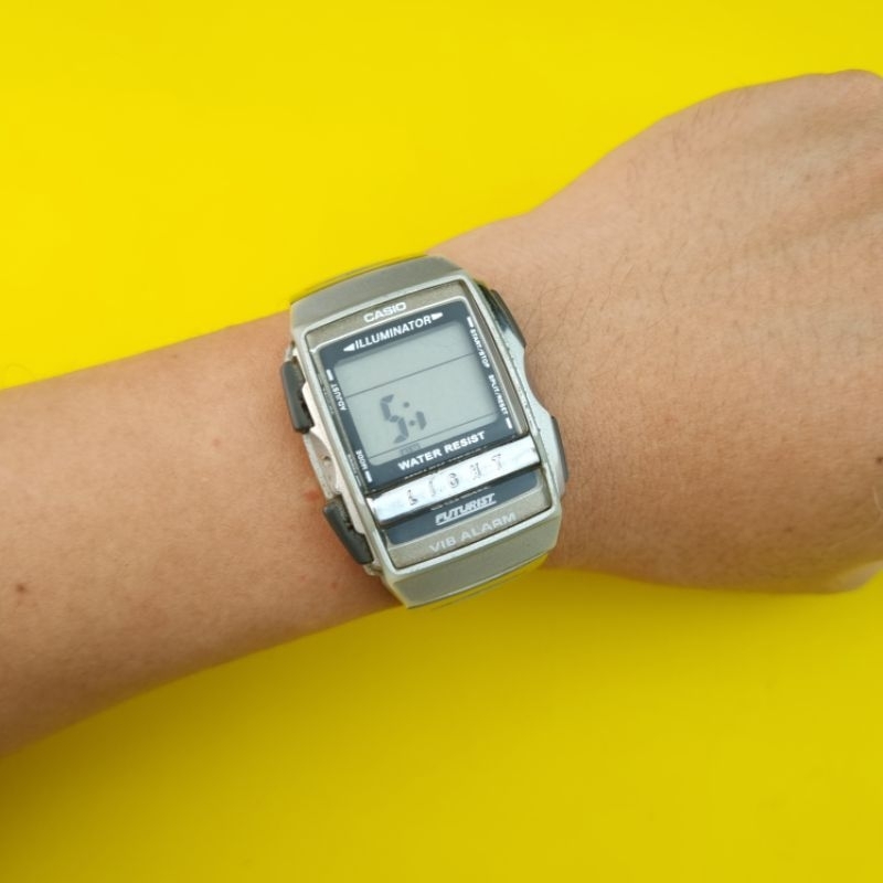 CASIO vintage digital watch (jam jadul)
