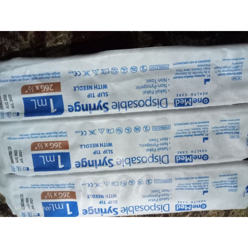 jarum suntik 1 ml/cc